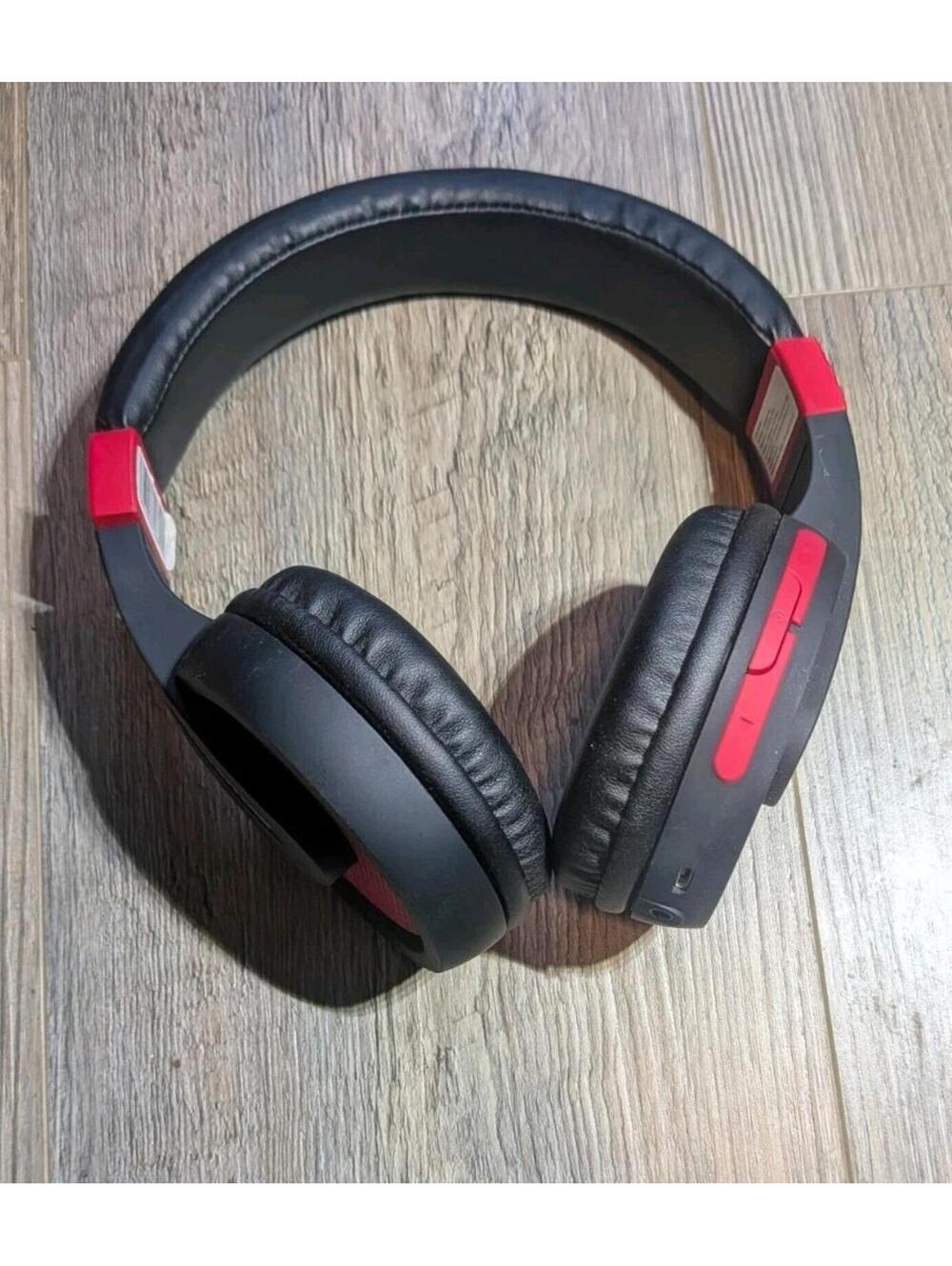 Sylvania Voice Controlled Smart Bluetooth Wireless Headphones Red Black Recharge